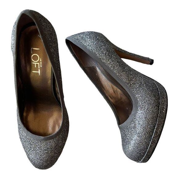 Ann Taylor LOFT Silver Sparkle Stiletto Heels Size 7 Round Toe Cocktail Formal - Picture 2 of 9
